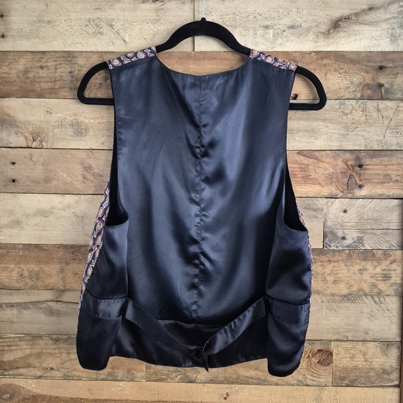 VTG 90s Chiamare Silk Paisley Print Vest Mens M Button Front Adjustable Tie Back - Picture 3 of 7